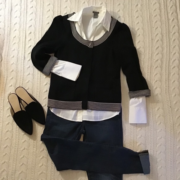 Banana Republic Sweaters - LIKE NEW❤️BANANA REPUBLIC COTTON 3/4SLEEVE SWEATER